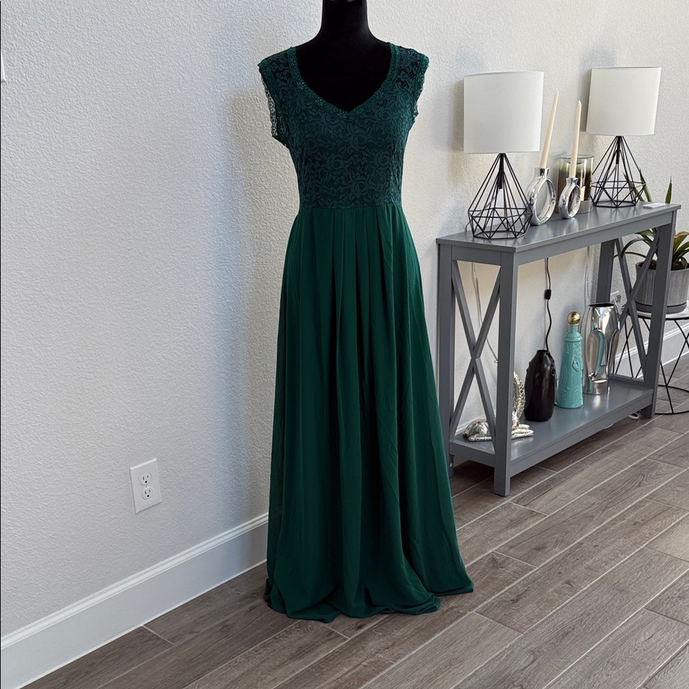 Miusol Dark Green Lace Bodice Maxi Dress